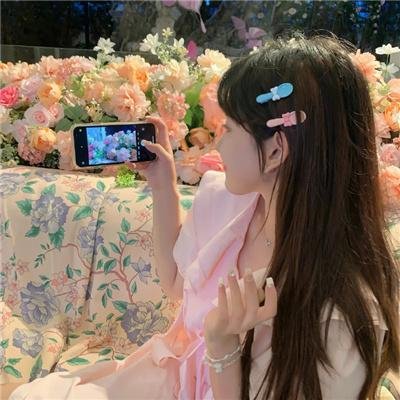 容基耶尔女士